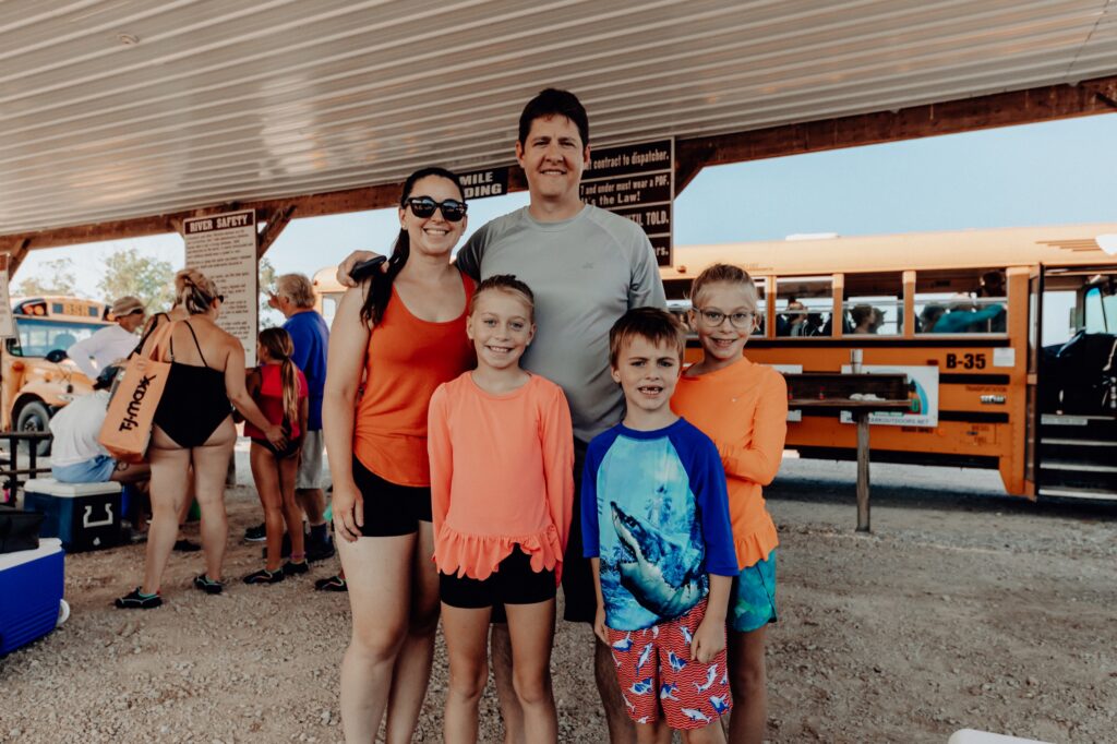 camping-missouri-floating-fun