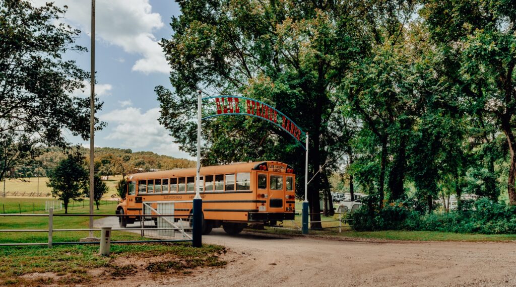 fun-float-bus-missouri
