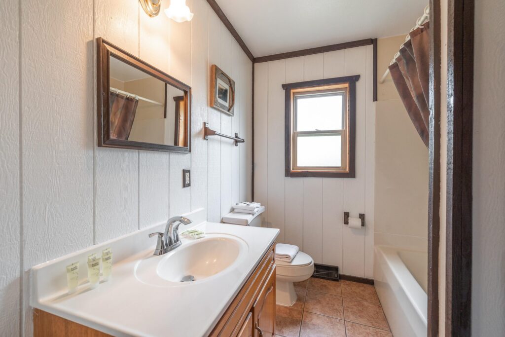 Ranch House bathroom