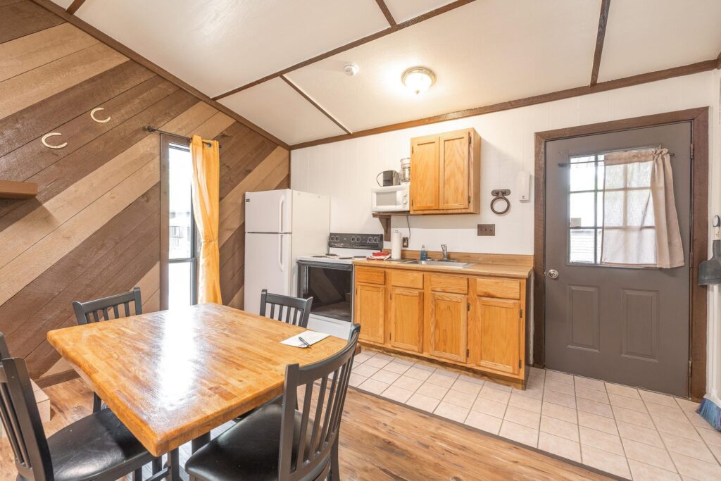 Woodland Cabins kitchen